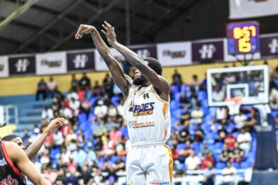 Héroes ganan y clasifican a la fase de eliminación - Noticias de hoy en República Dominicana | De Último Minuto
