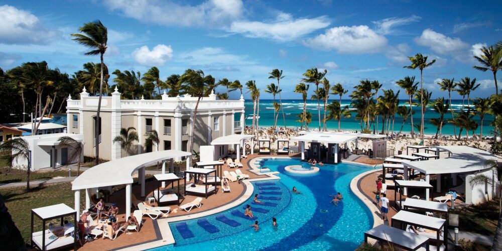 “Aquí lo aprendimos todo”: la apuesta de RIU por Dominicana, donde consolidó su visión turística internacional