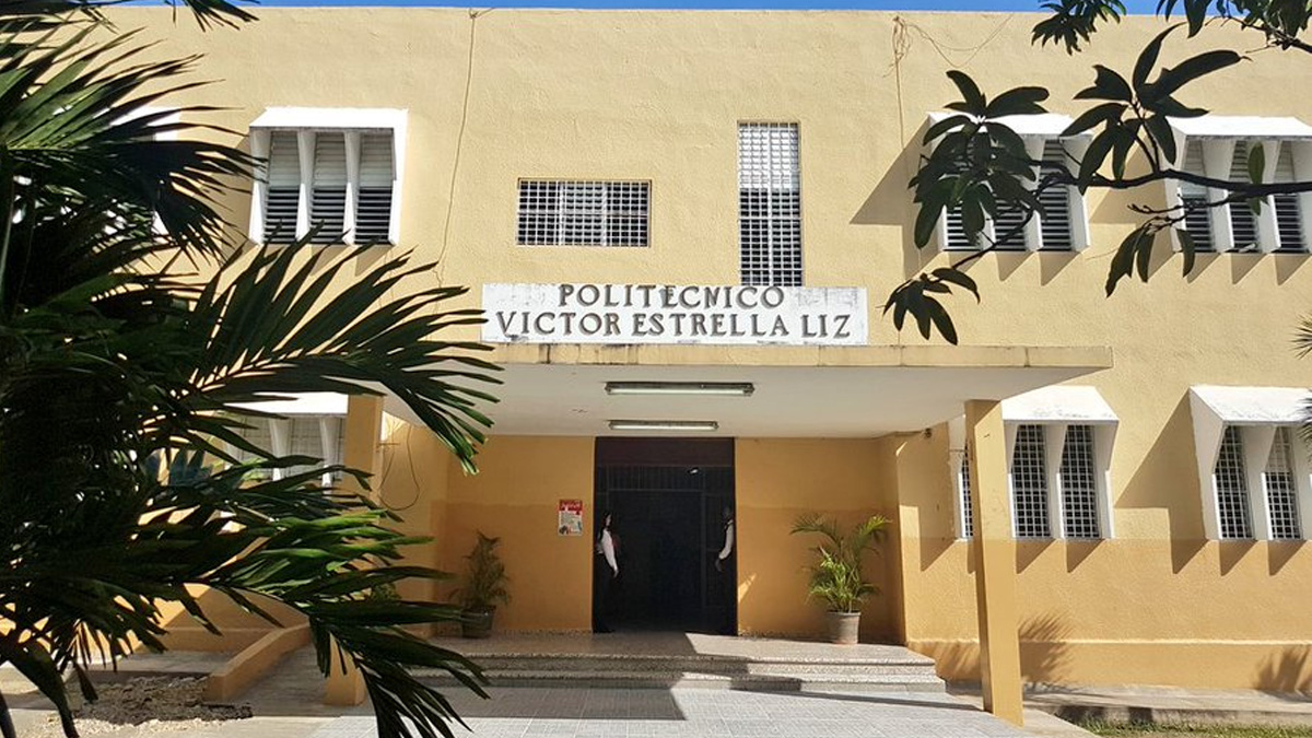 Surgen nuevos testimonios de presunta agresión sexual contra docente del Politécnico Víctor Estrella Liz
