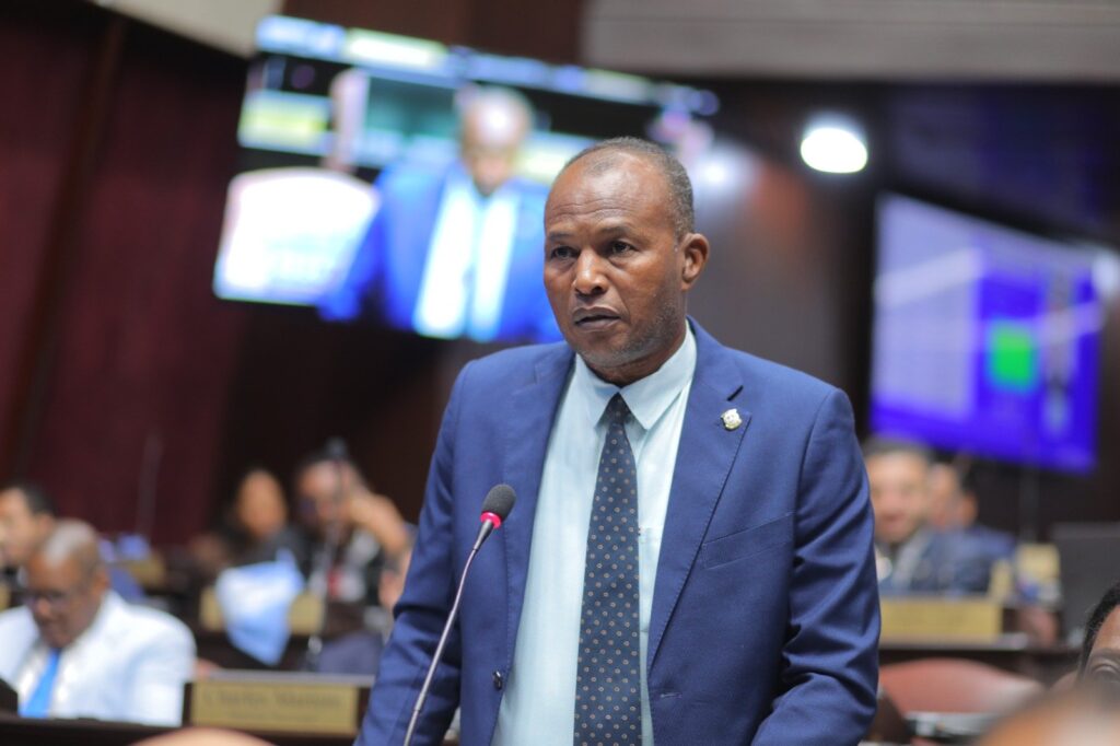 Diputados aprueban en primera discusión y a unanimidad proyecto de reforma laboral - Noticias de hoy en República Dominicana | De Último Minuto