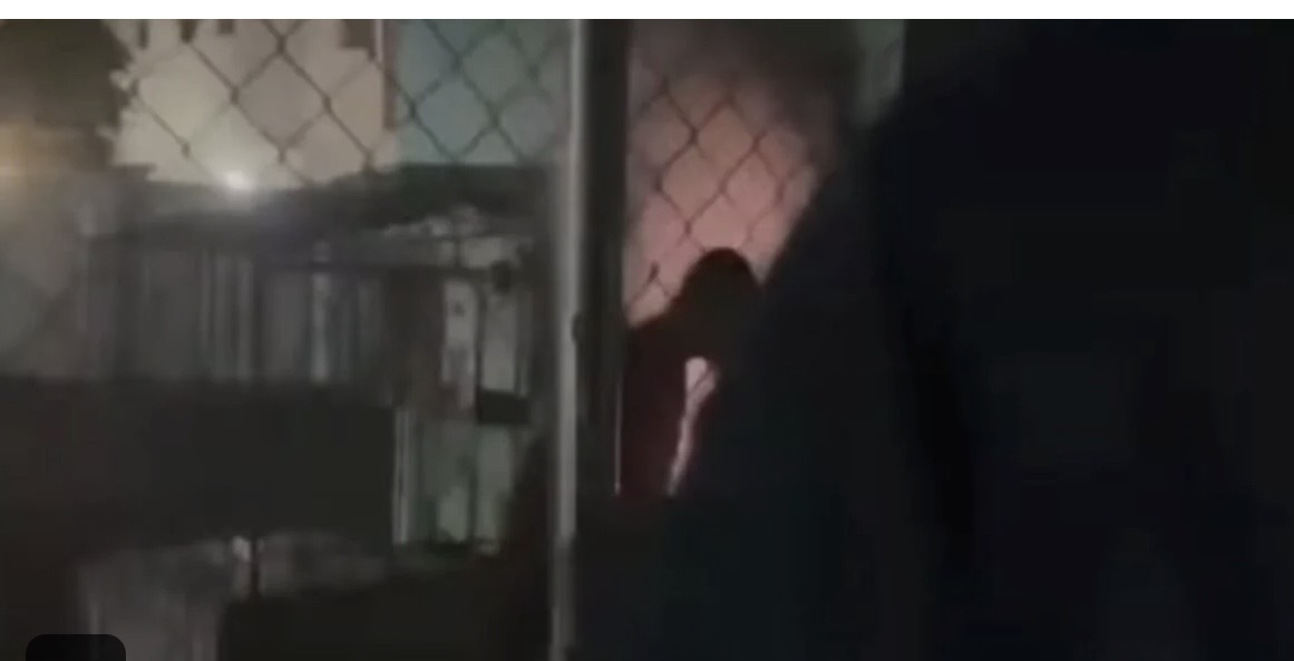 Corto circuito provoca incendio y desata pánico en play de sóftbol de Monte Plata - Noticias de hoy en República Dominicana | De Último Minuto