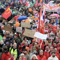 Miles de personas participan en las marchas por el Día del Trabajo en Bruselas - Noticias de hoy en República Dominicana | De Último Minuto