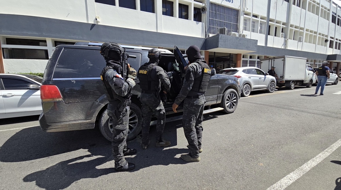 Extraditan a Puerto Rico a un dominicano acusado de asesinato en primer grado - Noticias de hoy en República Dominicana | De Último Minuto