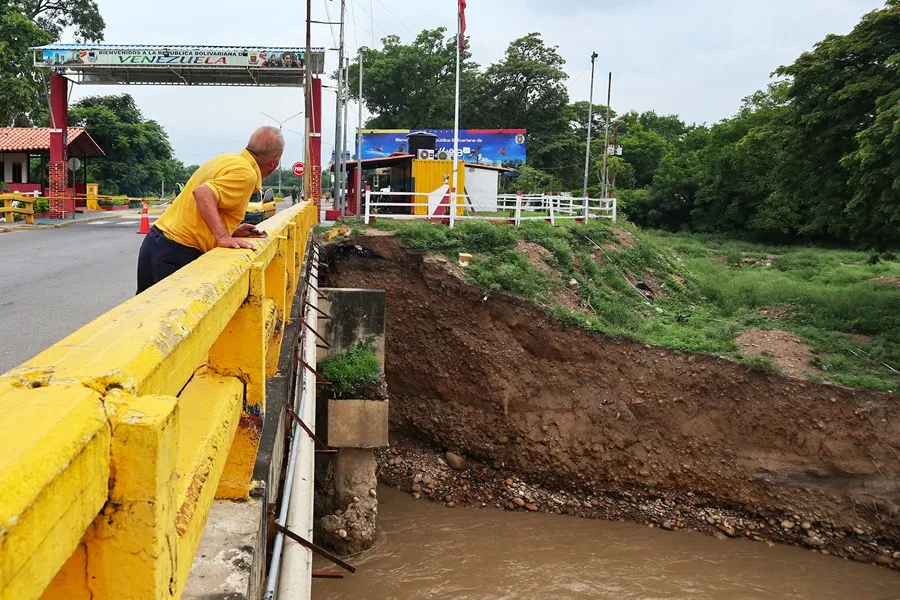 Venezuela informa sobre el cierre total de puente fronterizo con Colombia durante 15 días - Noticias de hoy en República Dominicana | De Último Minuto