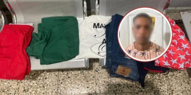 Detienen a “Navarrete” en flagrante delito por robo en supermercado de Santiago
