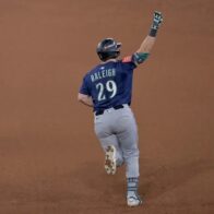 Cal Raleigh entra a lista de lesionados en medio de difícil inicio de temporada - Noticias de hoy en República Dominicana | De Último Minuto