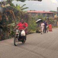 Derrumbe en carretera del sector Honduras, Santa Bárbara de Samaná, representa peligro latente para la població - Noticias de hoy en República Dominicana | De Último Minuto