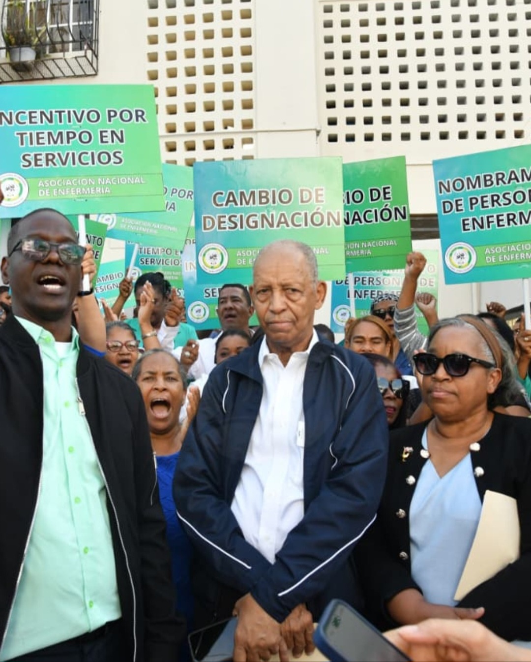 Gobierno convoca gremios de enfermería para diálogo el próximo lunes en el Palacio Nacional - Noticias de hoy en República Dominicana | De Último Minuto