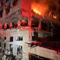 Israel lanzó un ataque aéreo en Gaza contra un alto líder de Hamas