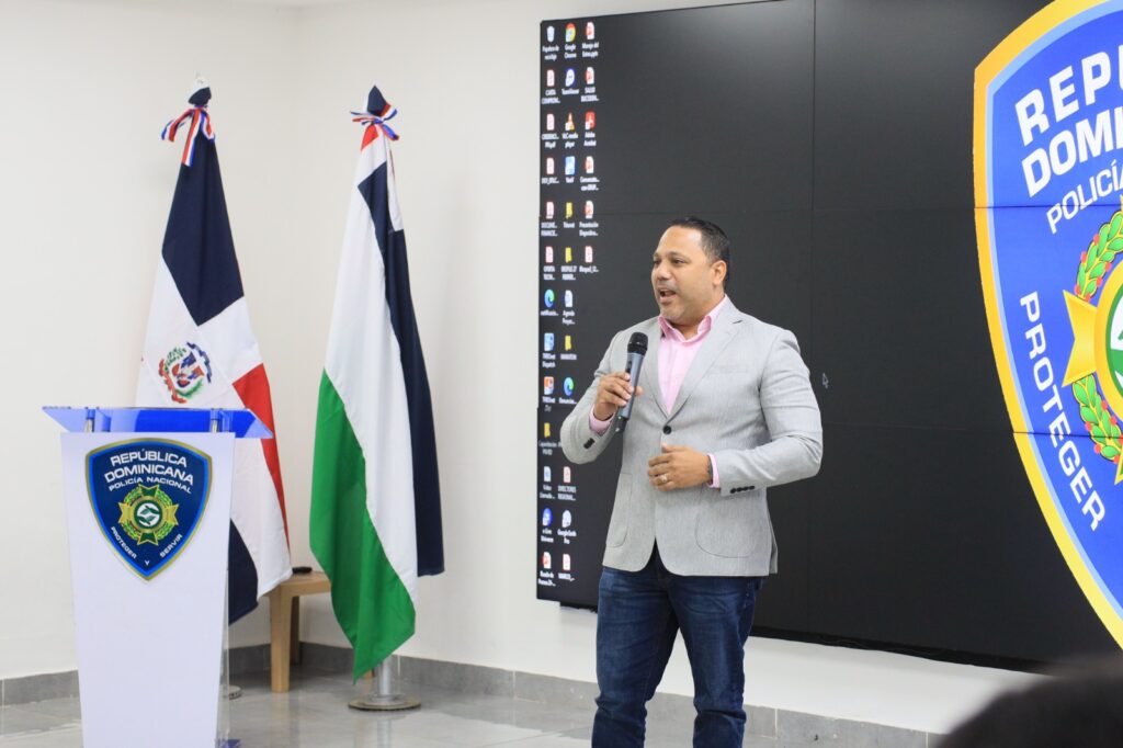 Dirección de Comunicación Estratégica fortalece vocerías en manejo de crisis y entorno digital - Noticias de hoy en República Dominicana | De Último Minuto
