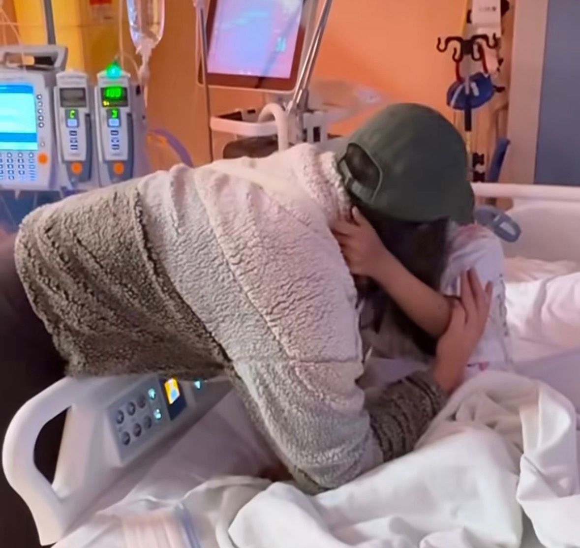Madre de niña fallecida agradece apoyo recibido durante proceso de salud de su hija