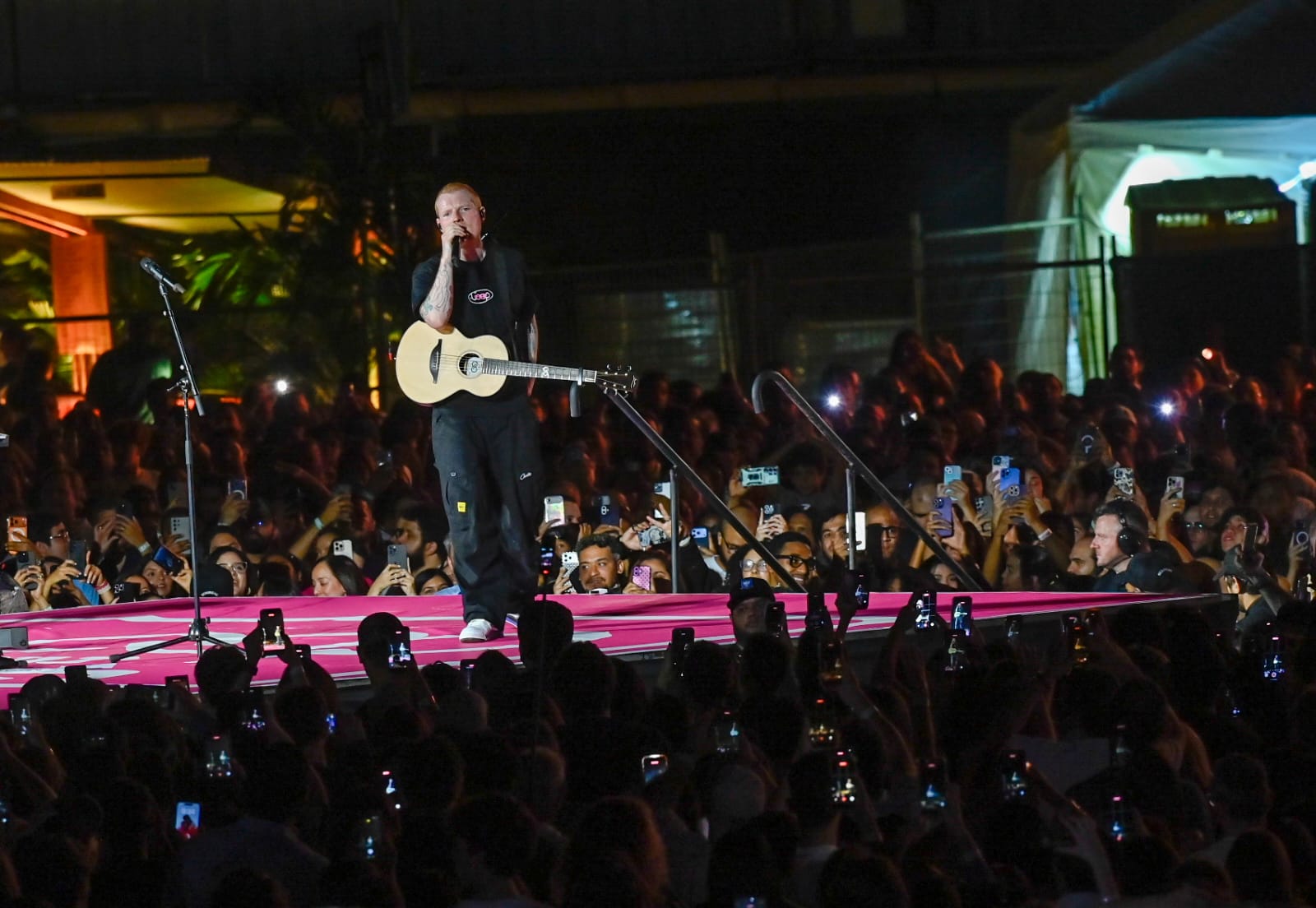 Ed Sheeran conquista Santo Domingo con una noche llena de éxitos en su “The Loop Tour” - Noticias de hoy en República Dominicana | De Último Minuto