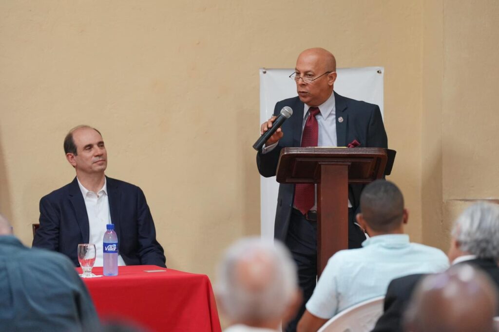 Realizan conferencia sobre el papel de las familias en la Independencia Dominicana - Noticias de hoy en República Dominicana | De Último Minuto