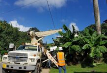 Apagones continúan generando malestar en el distrito municipal El Limón, en Samaná
