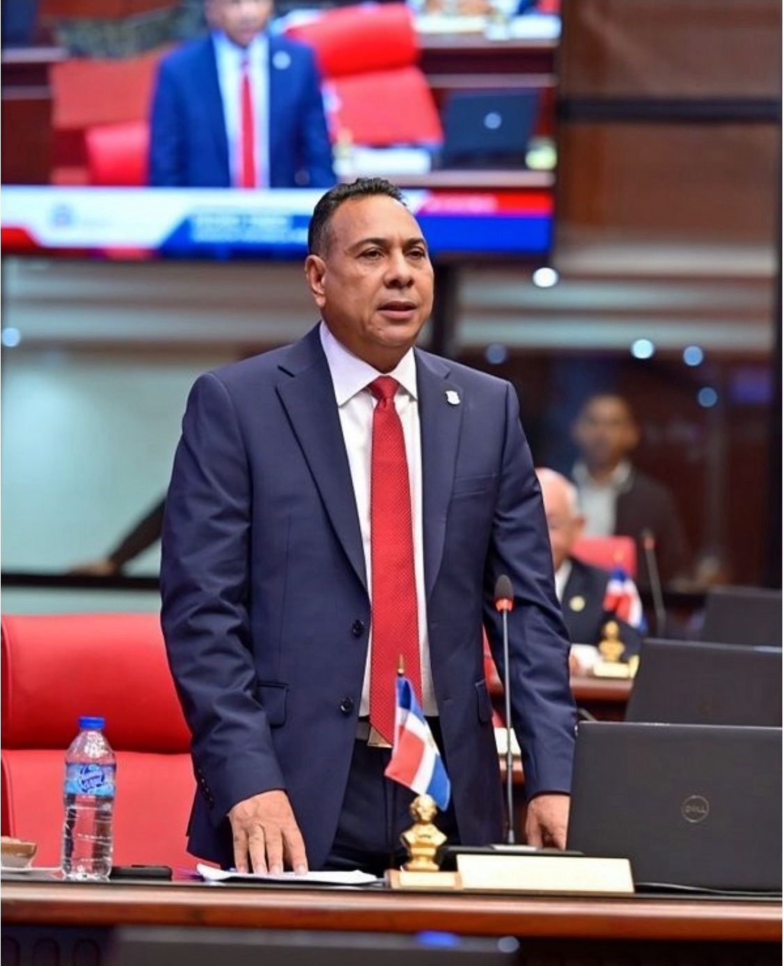 Senador Pedro Tineo someterá a la justicia empresas que han incumplido en la construcción de obras en Monte Plata - Noticias de hoy en República Dominicana | De Último Minuto