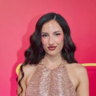 Aria Vega recibe el premio “Mejor Artista Revelación” en Premios Nuestra Tierra - Noticias de hoy en República Dominicana | De Último Minuto