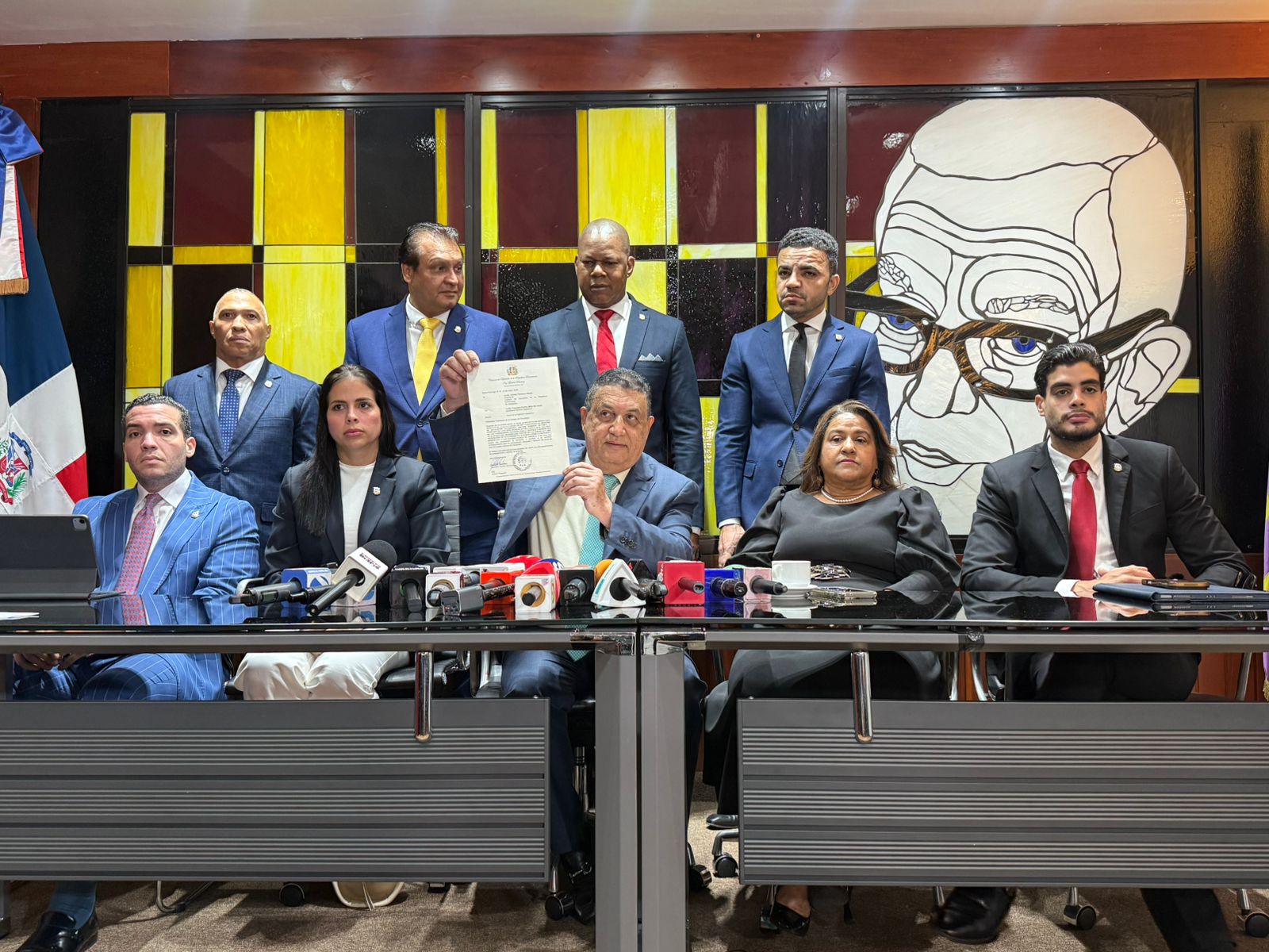 PLD somete resolución para que canciller explique ante el Congreso alcance del memorando con EE.UU. - Noticias de hoy en República Dominicana | De Último Minuto