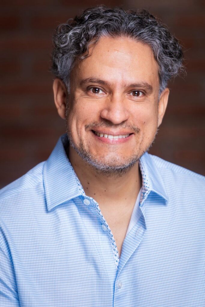 Actor dominicano Luis Del Valle se une al elenco de 'SHIVER' junto a Keanu Reeves - Noticias de hoy en República Dominicana | De Último Minuto