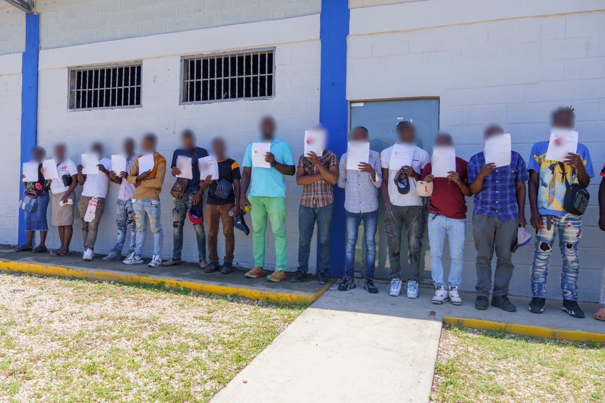 DGM detiene 977 y deporta 1,146 extranjeros en condición migratoria irregular - Noticias de hoy en República Dominicana | De Último Minuto