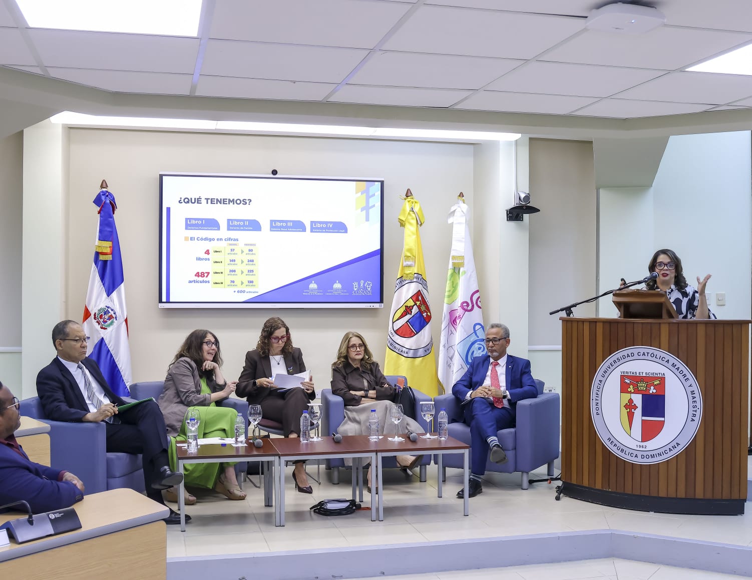 CONANI y PUCMM celebran panel sobre derecho de familia - Noticias de hoy en República Dominicana | De Último Minuto