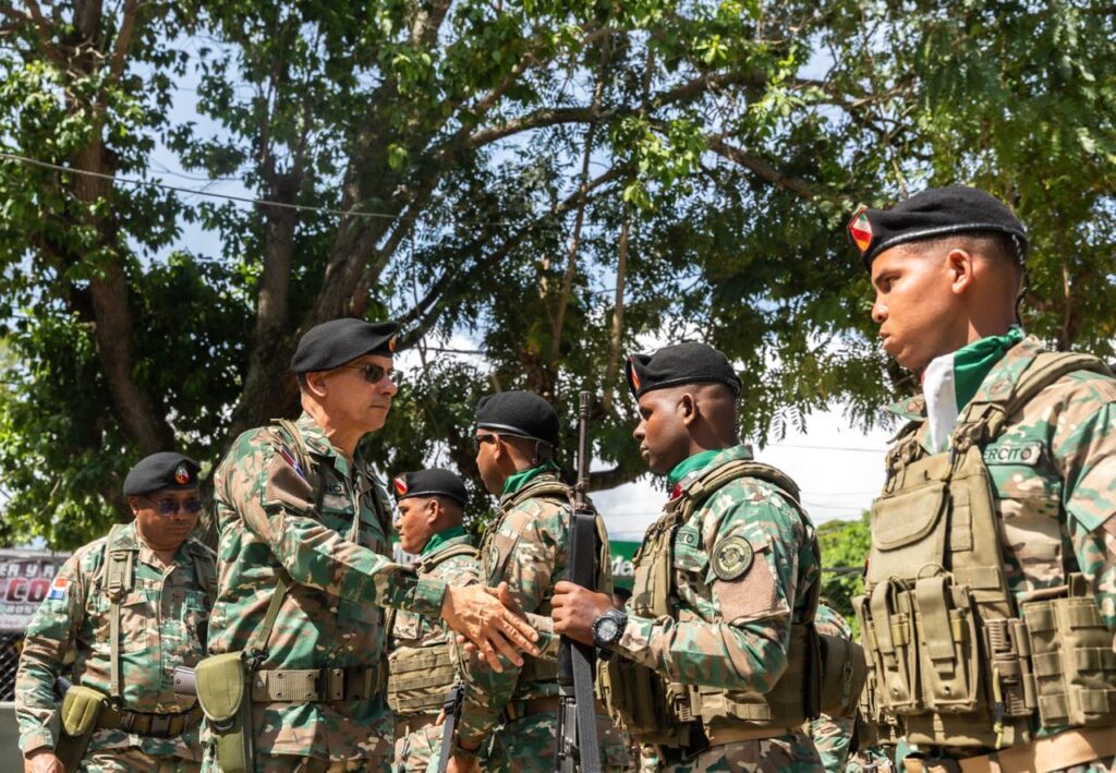 Ejército reinaugura destacamento en El Cercado para reforzar la seguridad en San Juan - Noticias de hoy en República Dominicana | De Último Minuto