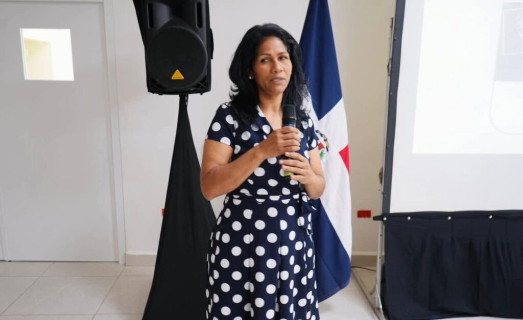 Realizan taller en Azua sobre prevención del uso de sustancias psicoactivas en estudiantes - Noticias de hoy en República Dominicana | De Último Minuto