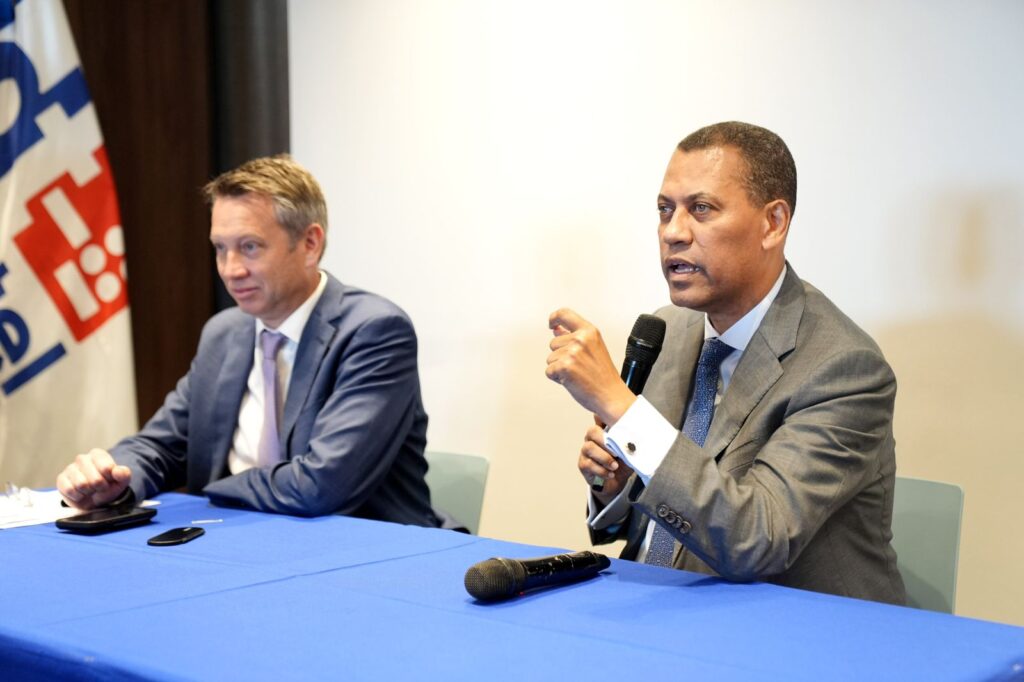 Indotel aprueba compra de Gold Data Dominicana por Liberty Networks - Noticias de hoy en República Dominicana | De Último Minuto