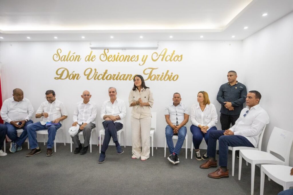 Abinader anuncia apoyo a productores afectados por lluvias en la Línea Noroeste - Noticias de hoy en República Dominicana | De Último Minuto