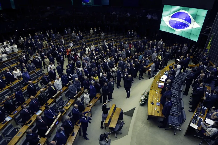 La Cámara de Diputados brasileños aprueba criminalizar el uso de IA para la explotación sexual infantil - Noticias de hoy en República Dominicana | De Último Minuto