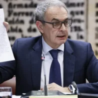El expresidente Zapatero imputado por tres delitos en caso de rescate de compañía aérea