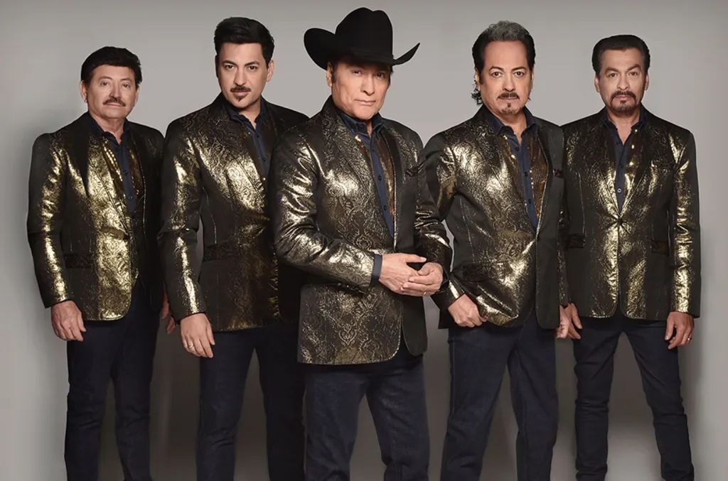 Por primera vez “Los Tigres del Norte” llegan en concierto a Santo Domingo con su tour “Los Tigres del Mundo” - Noticias de hoy en República Dominicana | De Último Minuto