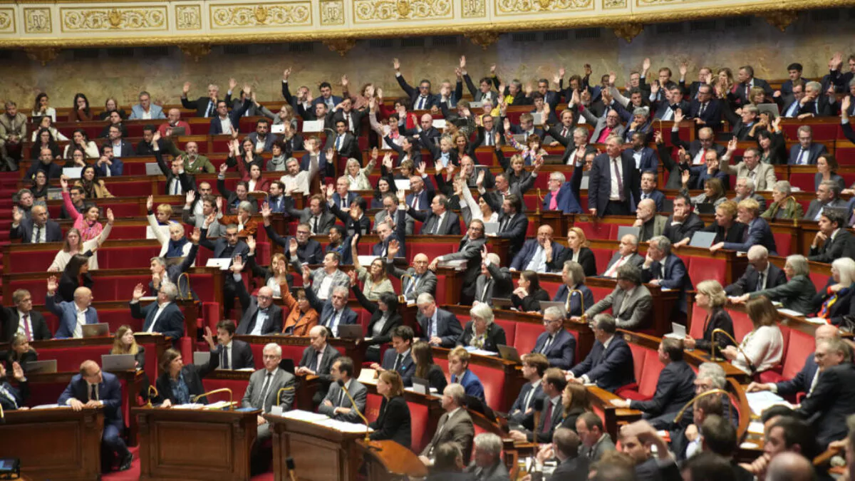 Los diputados franceses derogan un decreto del siglo XVII que regulaba la esclavitud