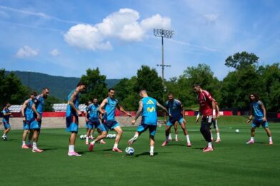 España afina detalles para su debut mundialista con una plantilla repleta de talento y experiencia - Noticias de hoy en República Dominicana | De Último Minuto