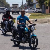 Motorista lanza piedra contra una guagua durante discusión en la 27 de Febrero