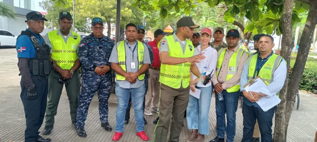 Operativo conjunto fortalece la seguridad vial y el cumplimiento de la Ley de Tránsito en La Vega - Noticias de hoy en República Dominicana | De Último Minuto