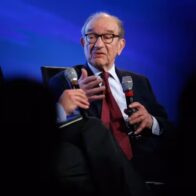 Muere a los 100 años Alan Greenspan, histórico expresidente de la Reserva Federal de EEUU