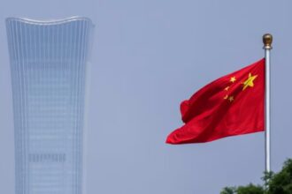 Espías chinos usan plataformas de empleo en línea para reclutar, advierte la alianza de seguridad Five Eyes