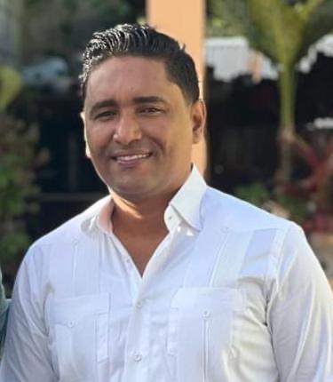 Janser Martínez responde a críticas de Félix Rodríguez sobre inversiones y gestión de la senadora Lía Díaz - Noticias de hoy en República Dominicana | De Último Minuto