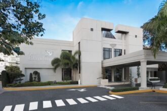 Dan el último adiós a Iván Tejada en la funeraria Blandino - Noticias de hoy en República Dominicana | De Último Minuto