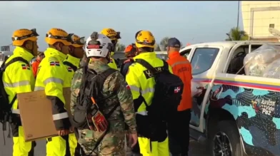 Mayor Olivares detalla despliegue dominicano en labores de rescate en Venezuela