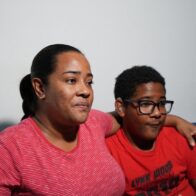 Madre solicita ayuda para costear implante coclear que permitiría a su hijo de 14 años volver a escuchar - Noticias de hoy en República Dominicana | De Último Minuto
