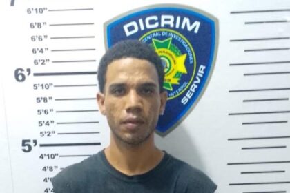 Policía captura a “Caquito”, acusado de agresión sexual, robo y amenazas contra una mujer