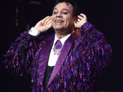 Preparan película de Juan Gabriel, dirigida por el cineasta de “La Oficina”