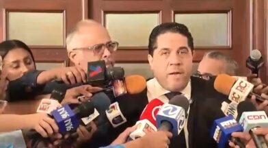 Abogado del Estado califica como una victoria apertura a juicio en el caso Camaleón