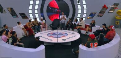 Elvis Martínez será el próximo artista invitado de “El Planeta de Alofoke”, anuncia Santiago Matías ante más de 2.5 millones de espectadores
