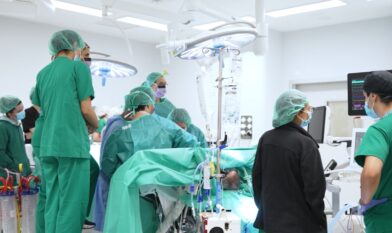 España realiza el primer trasplante simultáneo de intestino y páncreas