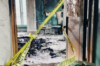Niño de siete años muere en incendio en apartamento de Barahona