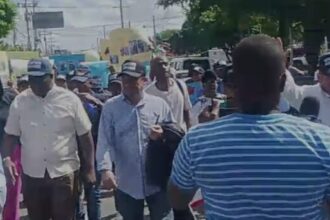 Derechos humanos y sociedad civil marchan en San Pedro de Macorís por muerte de joven