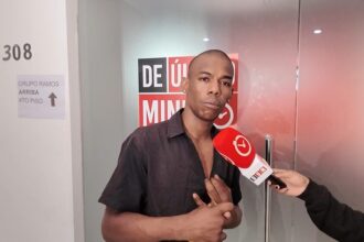 Exbartender y promotor social pide ayuda tras caer en las adicciones y vivir en las calles