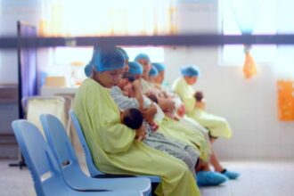 Autoridades de salud reportan reducción en mortalidad materna e infantil